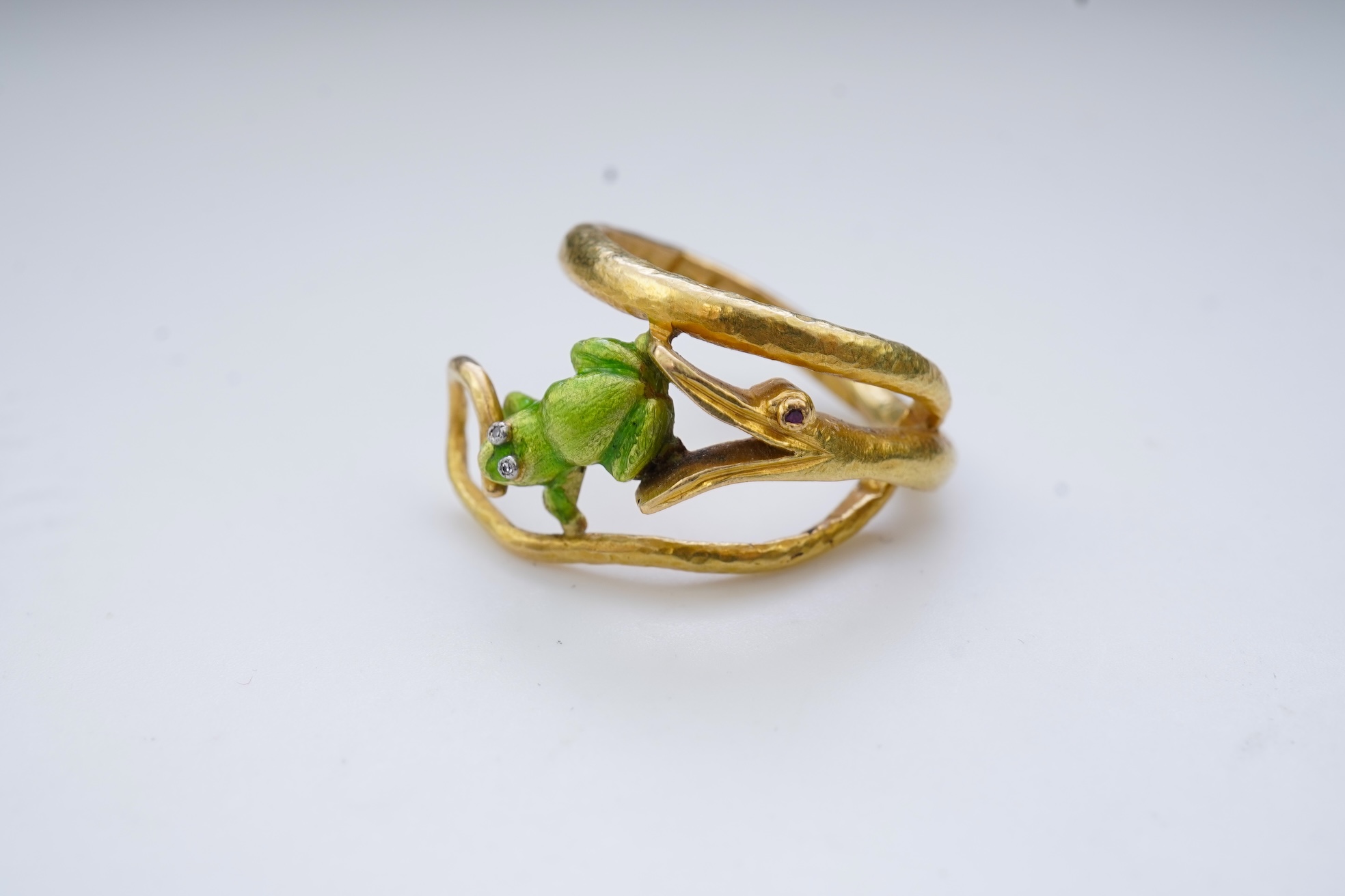 An unusual gold and enamel novelty ring